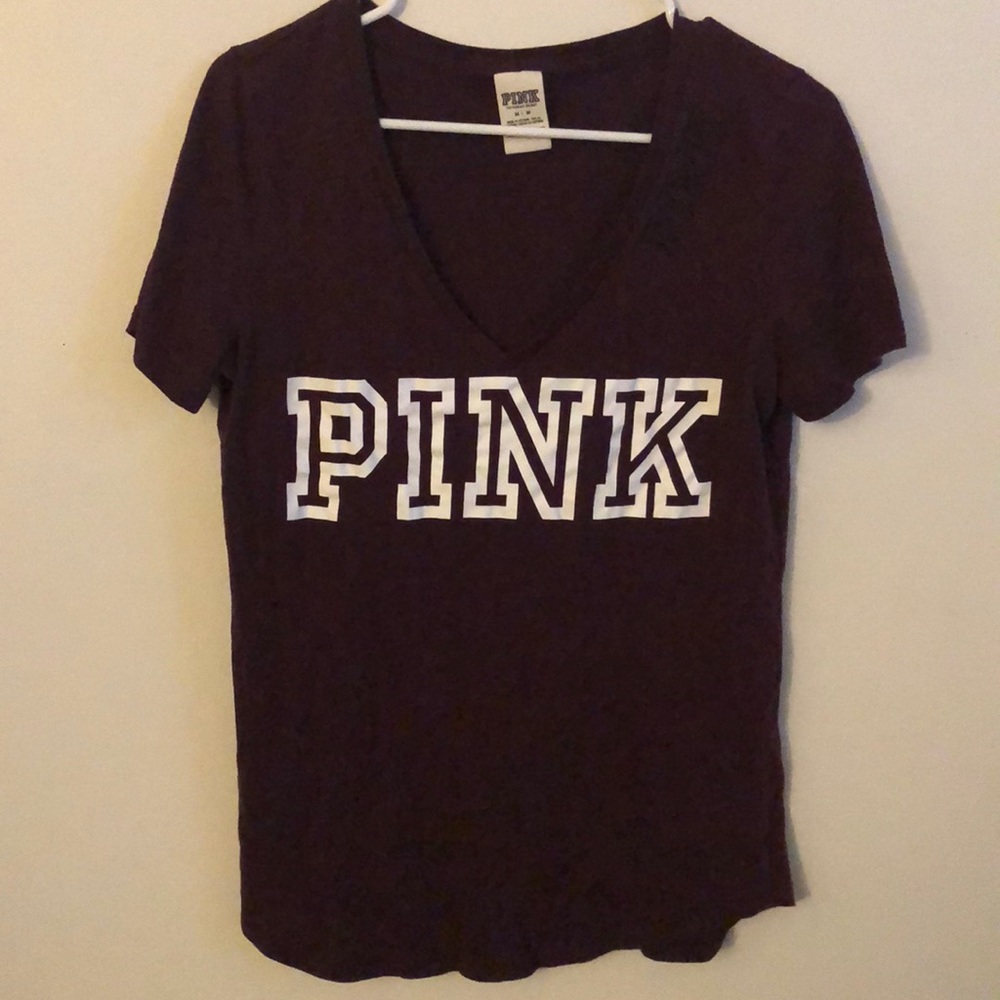 V-neck Tee